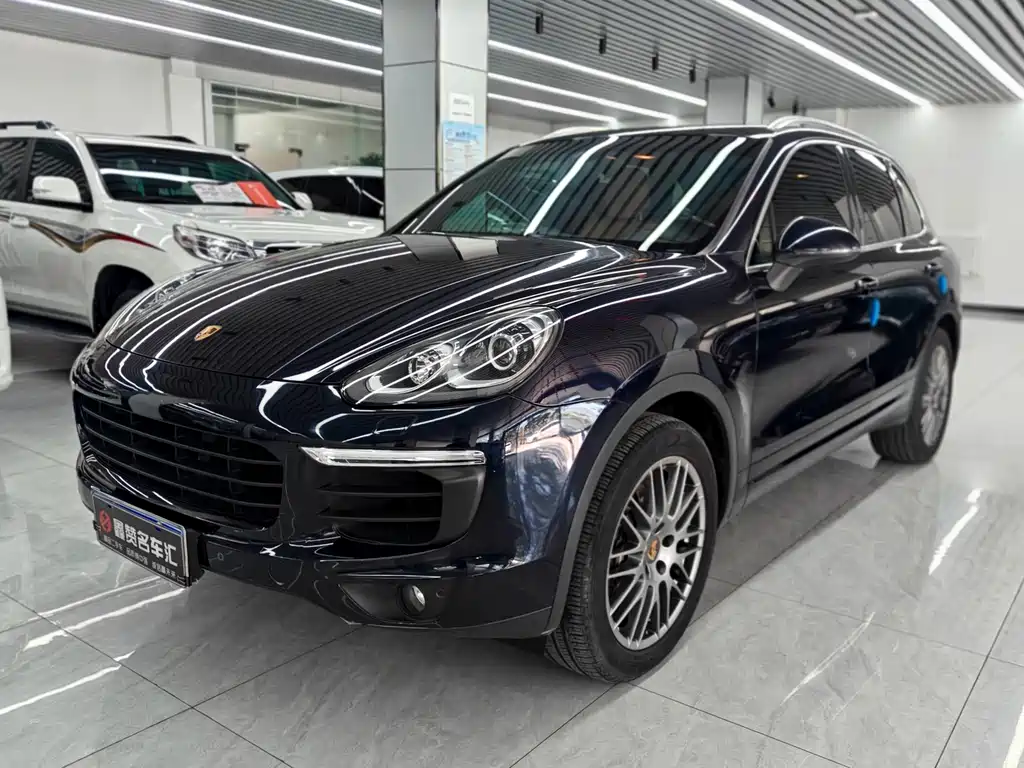 Porsche Cayenne 2016