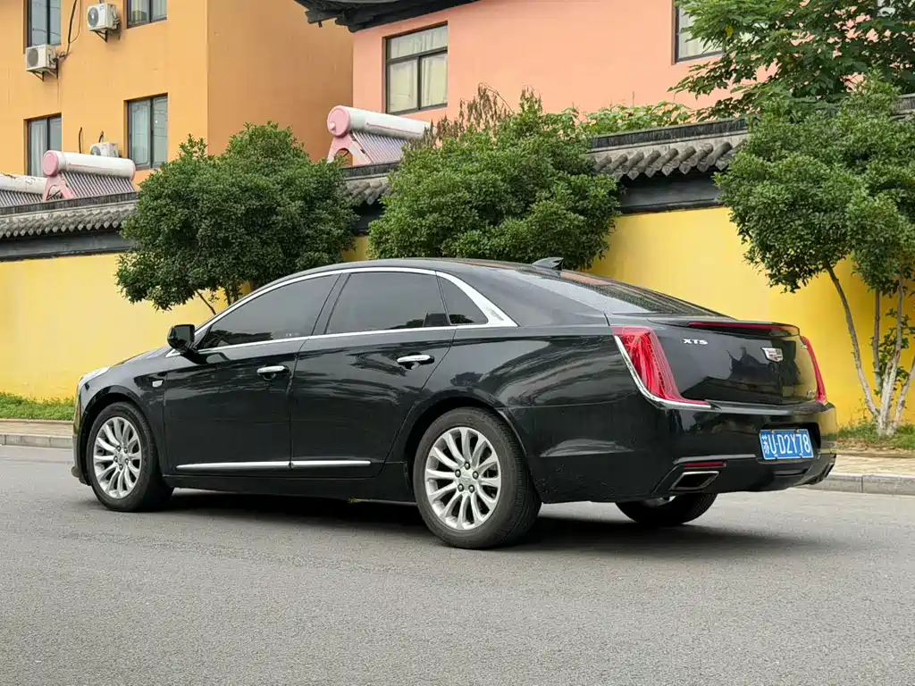 Cadillac XTS 2018 28T Elite