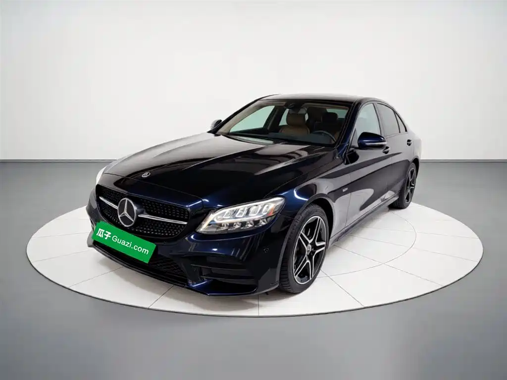 Mercedes-Benz C-Class 2021
