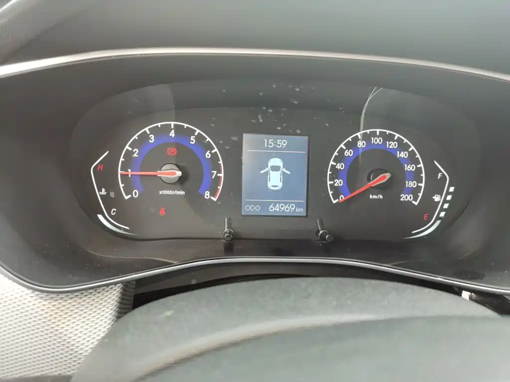 BAIC X3 — миниатюра 7