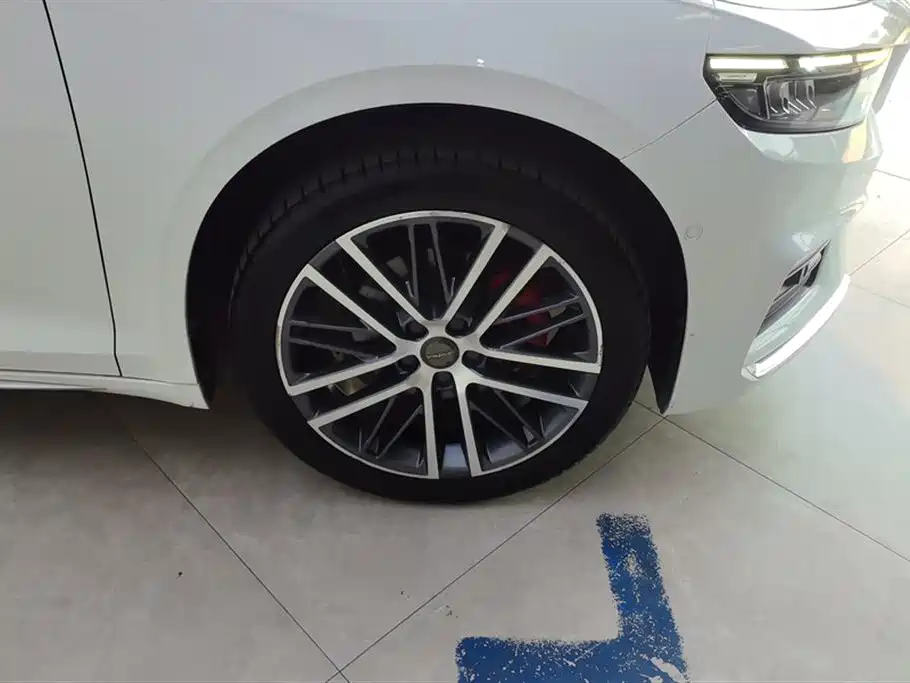 GEELY AUTOMOBILE XINGRUI