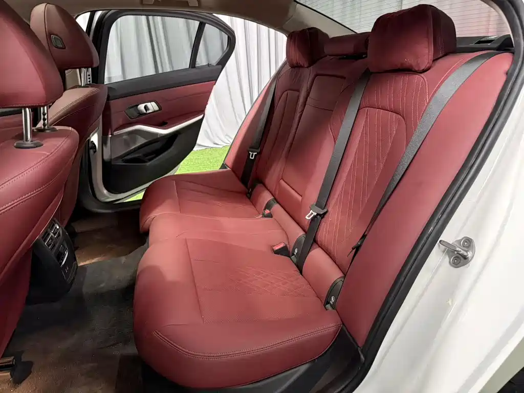 BMW 3 Series — миниатюра 9
