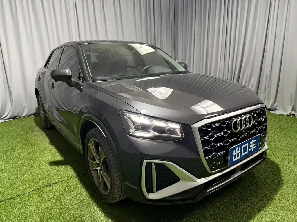 Audi Q2L — миниатюра 2