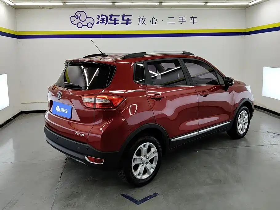 Changan CS15 — миниатюра 3