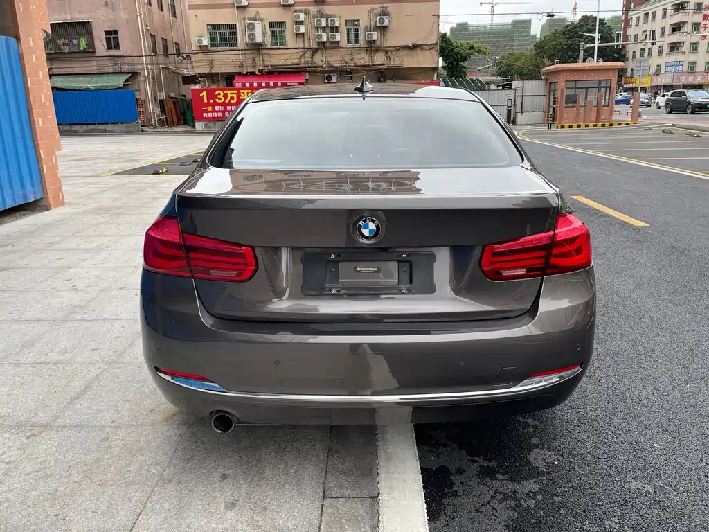 BMW 3 Series — миниатюра 7