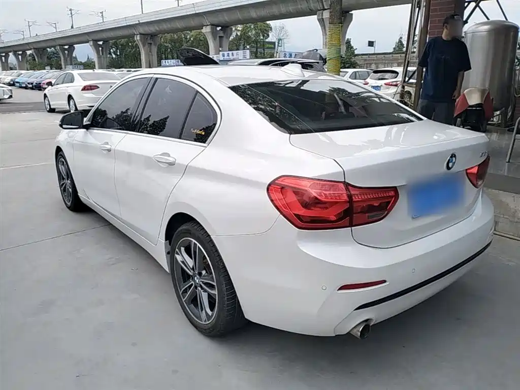 BMW 1 Series 1 2018 118i Sport