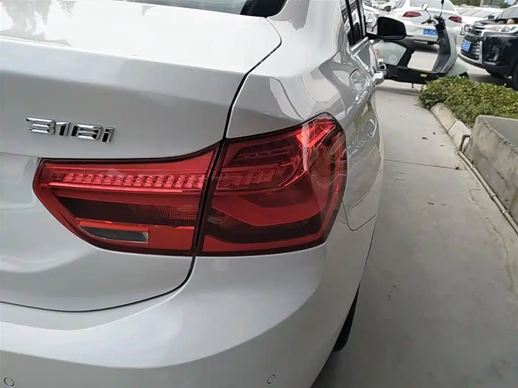 BMW 1 Series 1 2018 118i Sport
