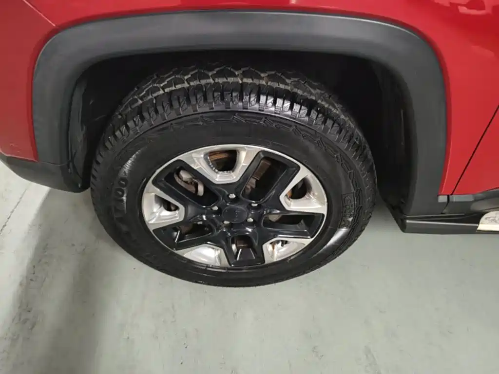 Jeep Compass — миниатюра 23