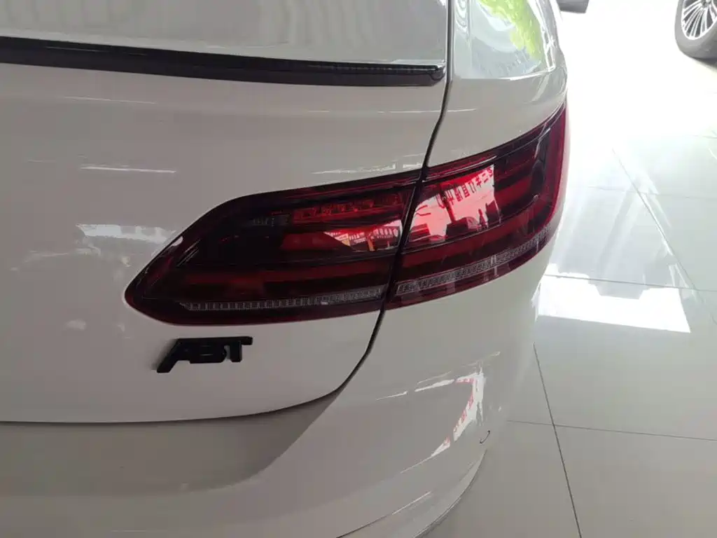 Volkswagen CC — миниатюра 8