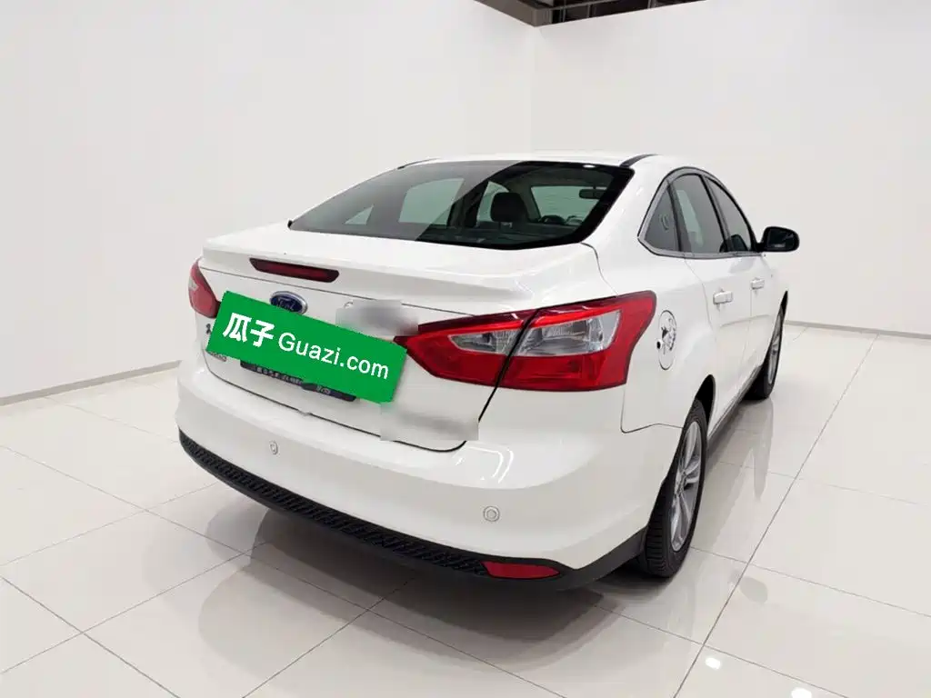 Ford Focus — миниатюра 6