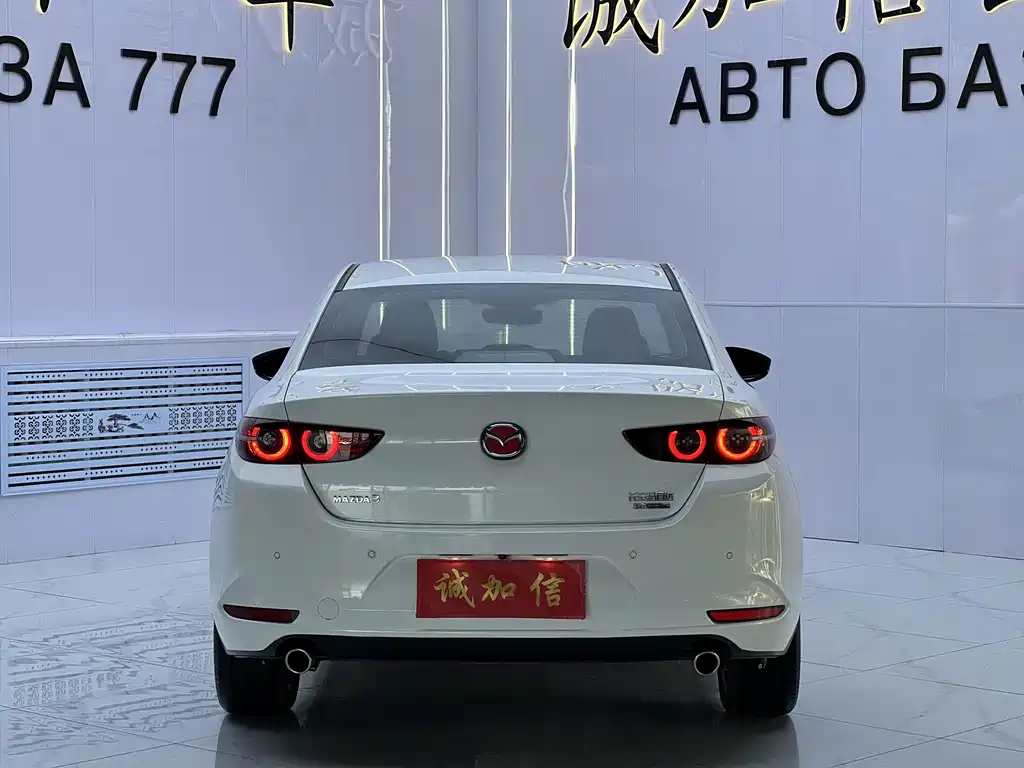 Mazda 3 Axela — миниатюра 5