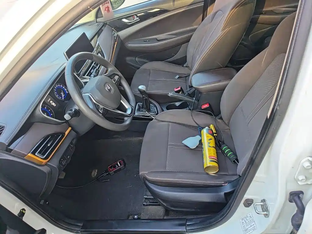 Changan Eado DT — миниатюра 15