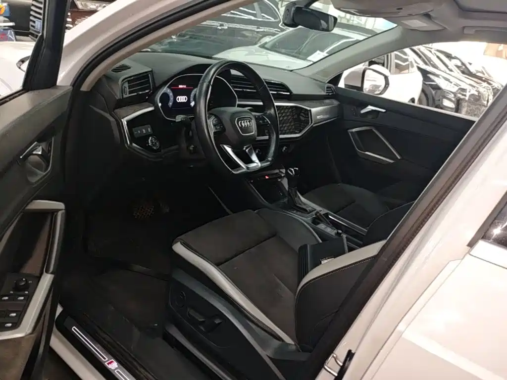 Audi Q3 — миниатюра 15