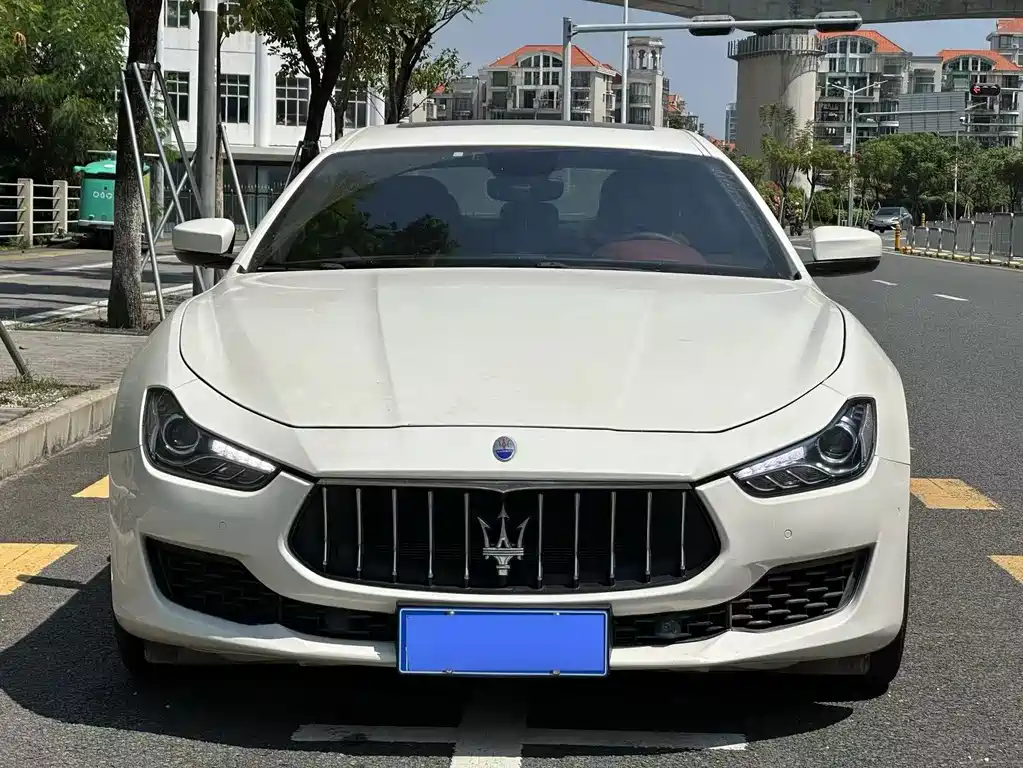 Maserati Ghibli