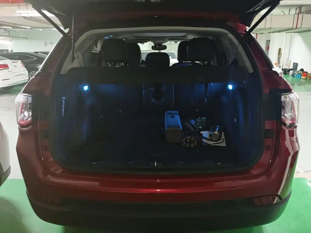 Jeep Compass — миниатюра 19