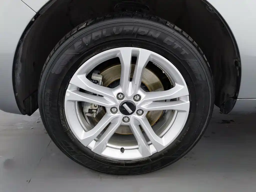 Wey Wey VV5 — миниатюра 17