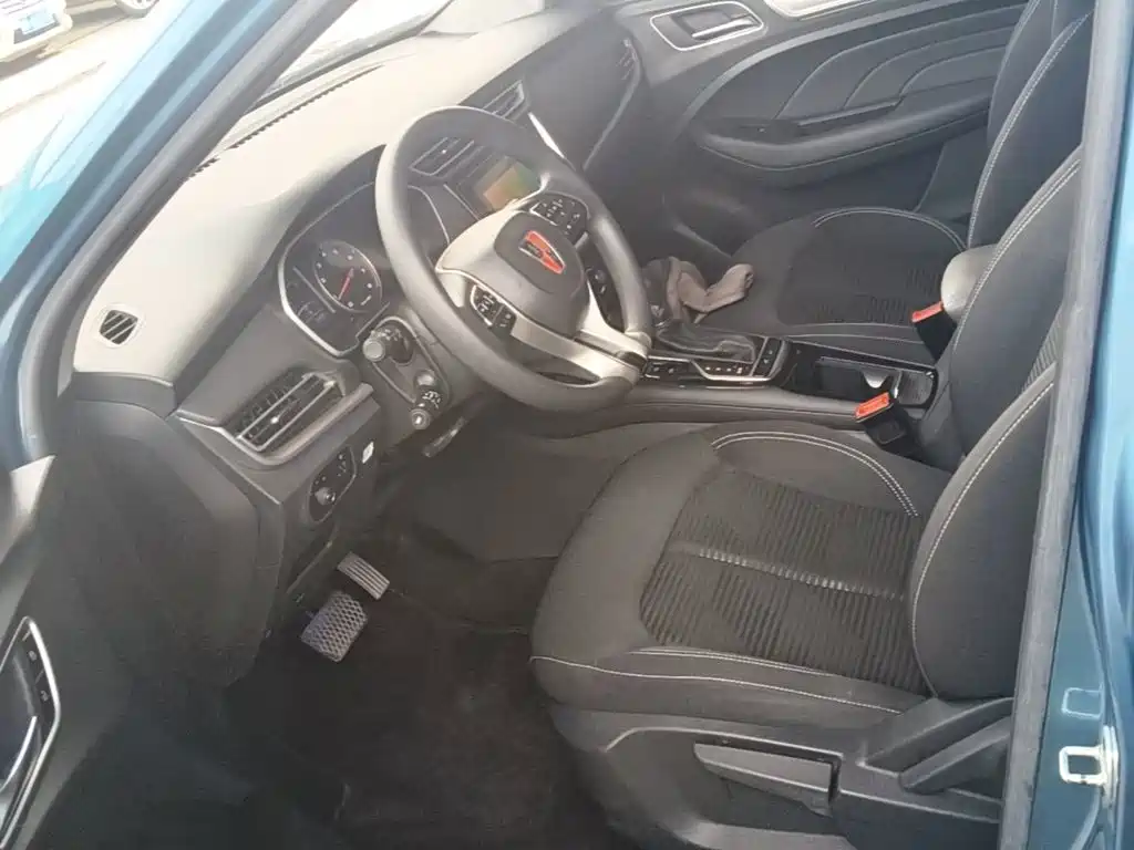 Roewe RX3 — миниатюра 15