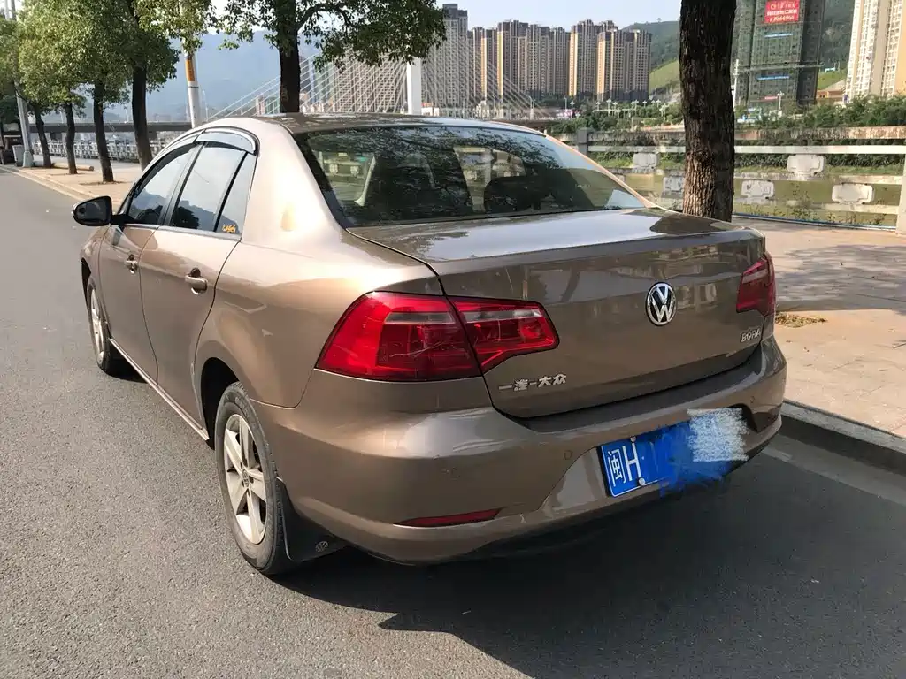 Volkswagen Bora — миниатюра 6