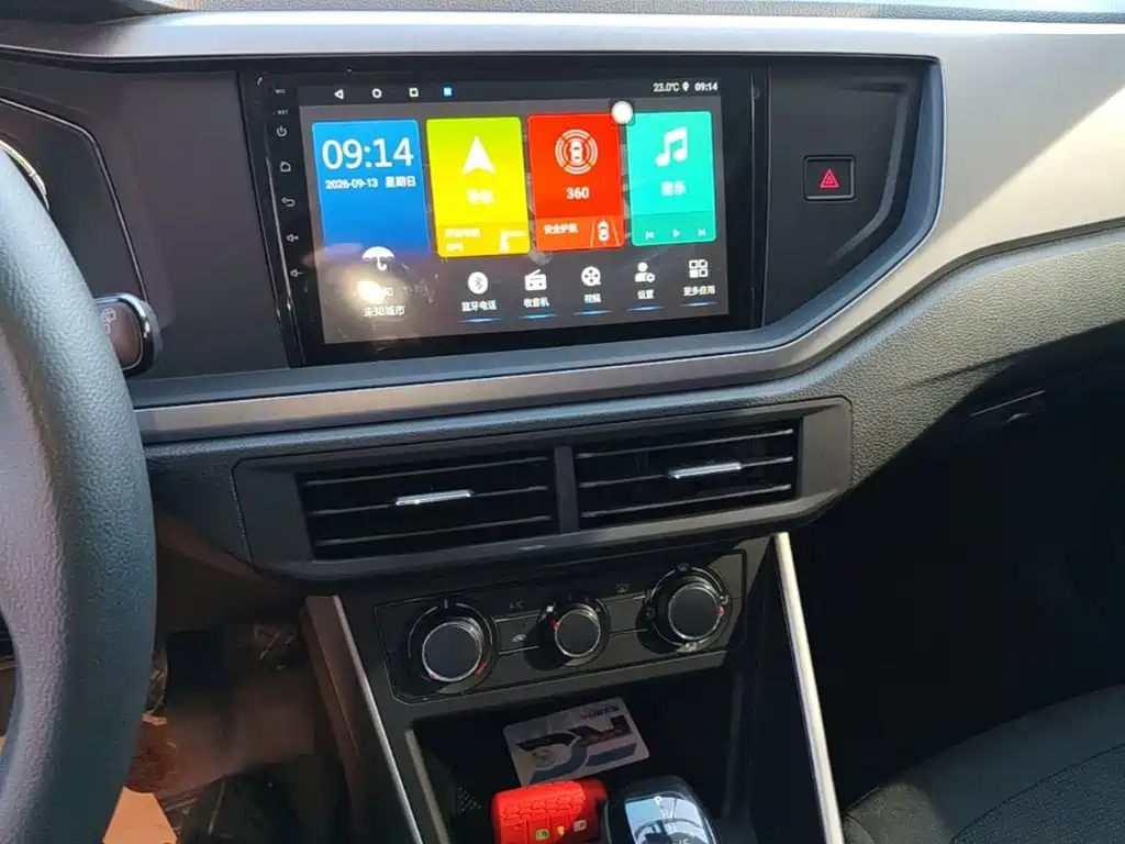 Volkswagen Polo — миниатюра 13