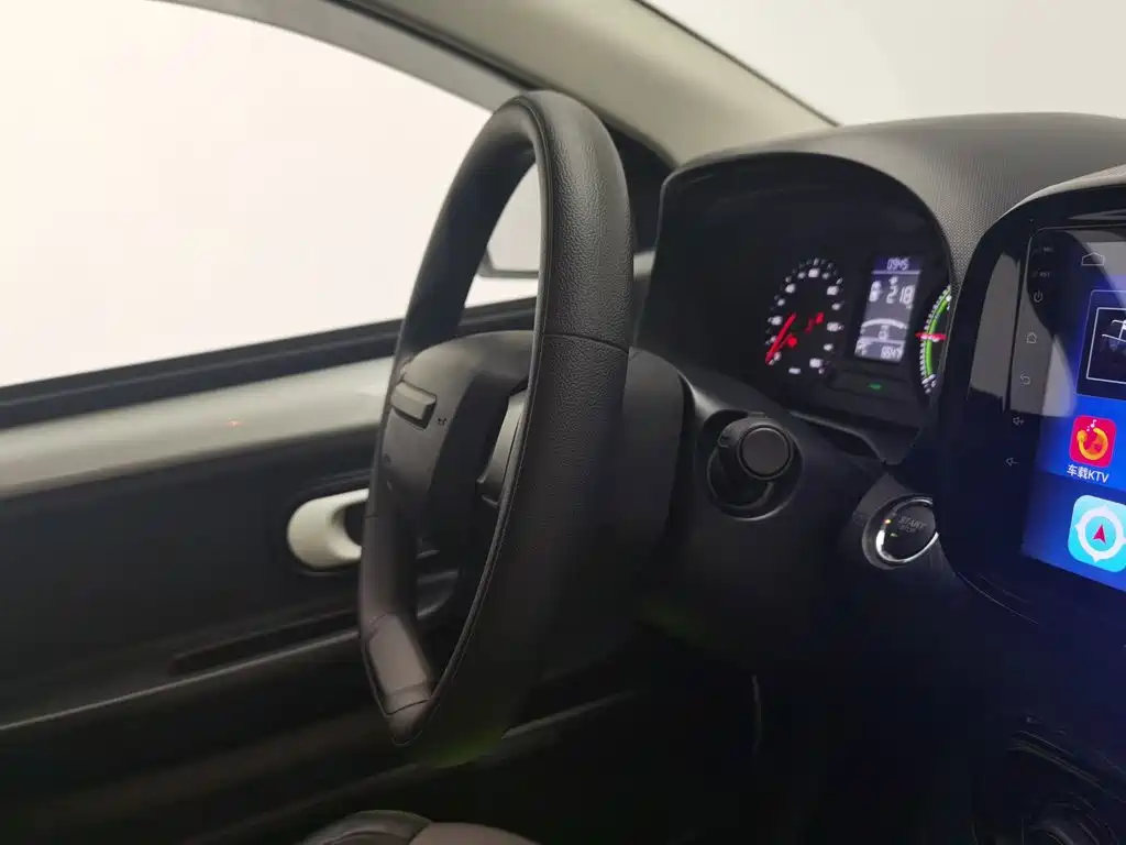 Roewe Clever — миниатюра 22