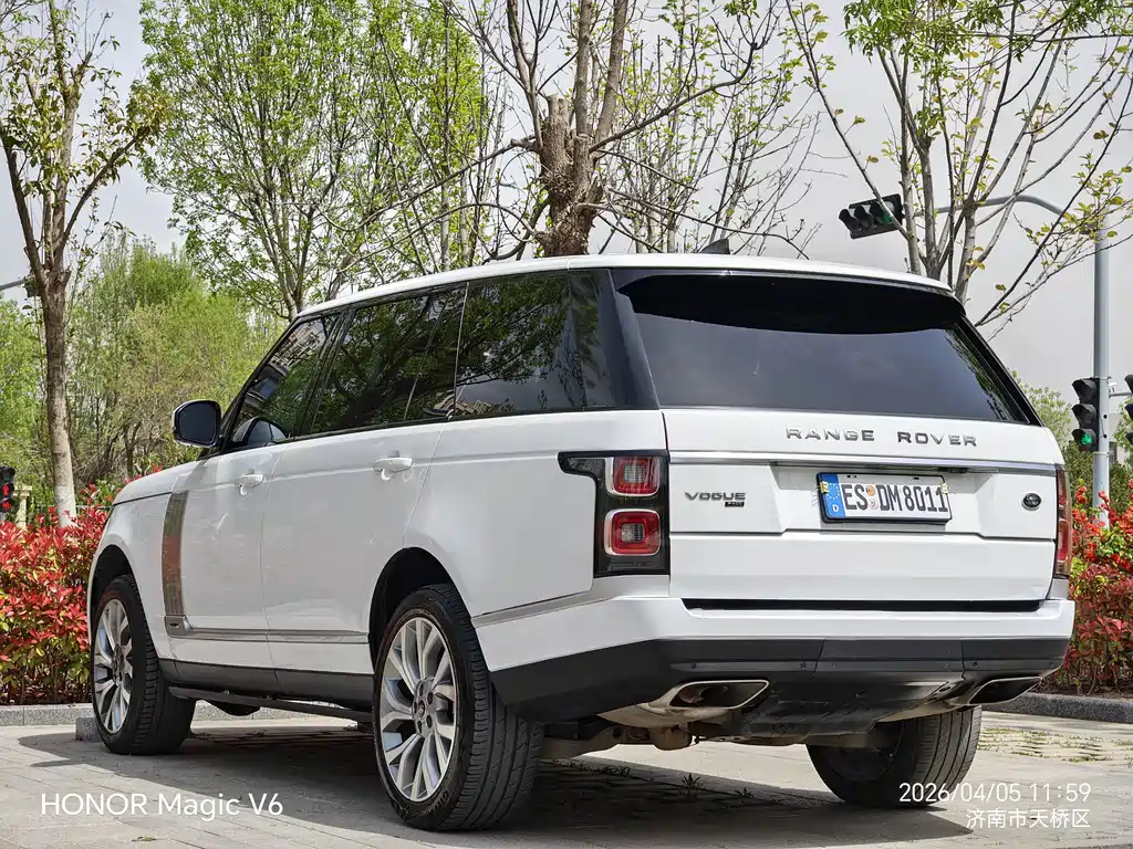 Land Rover Range Rover — миниатюра 8