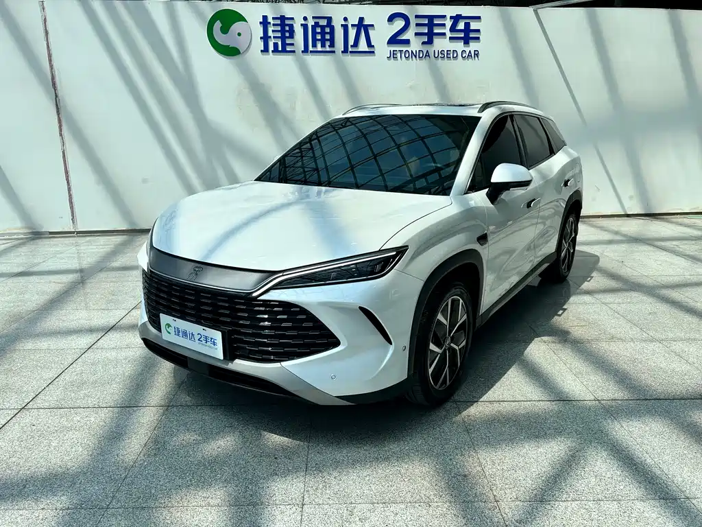 Byd L DM-i 2025