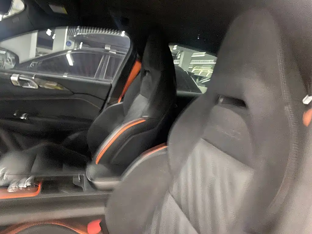 LYNK & CO. 02 HATCHBACK