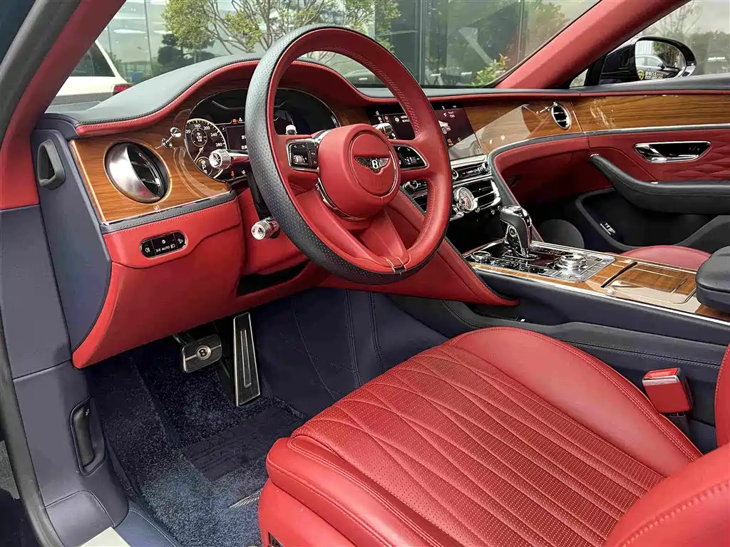Bentley Flying Spur — миниатюра 2