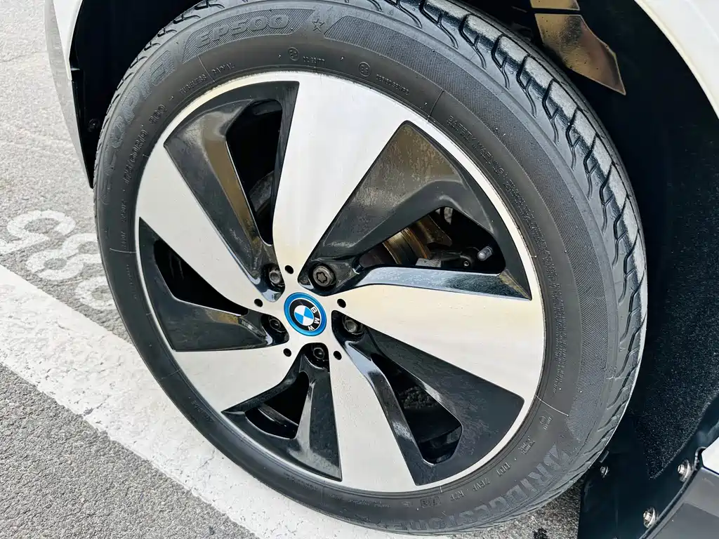 BMW i3 (Import) — миниатюра 12