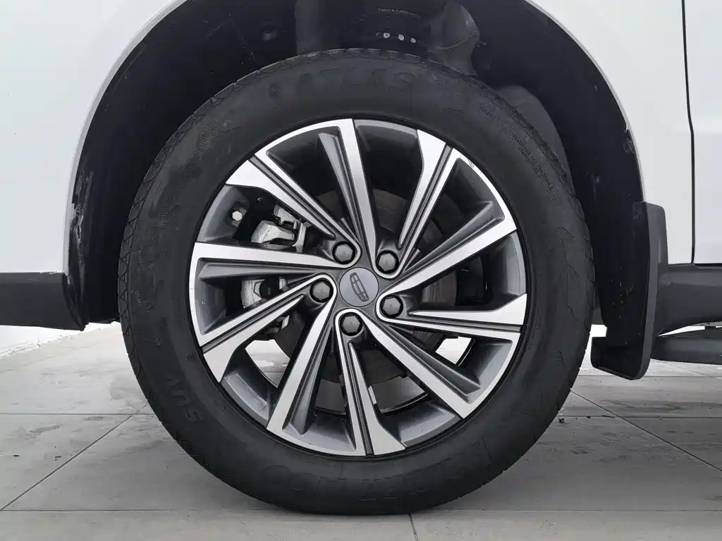 Geely Vision X6 — миниатюра 17