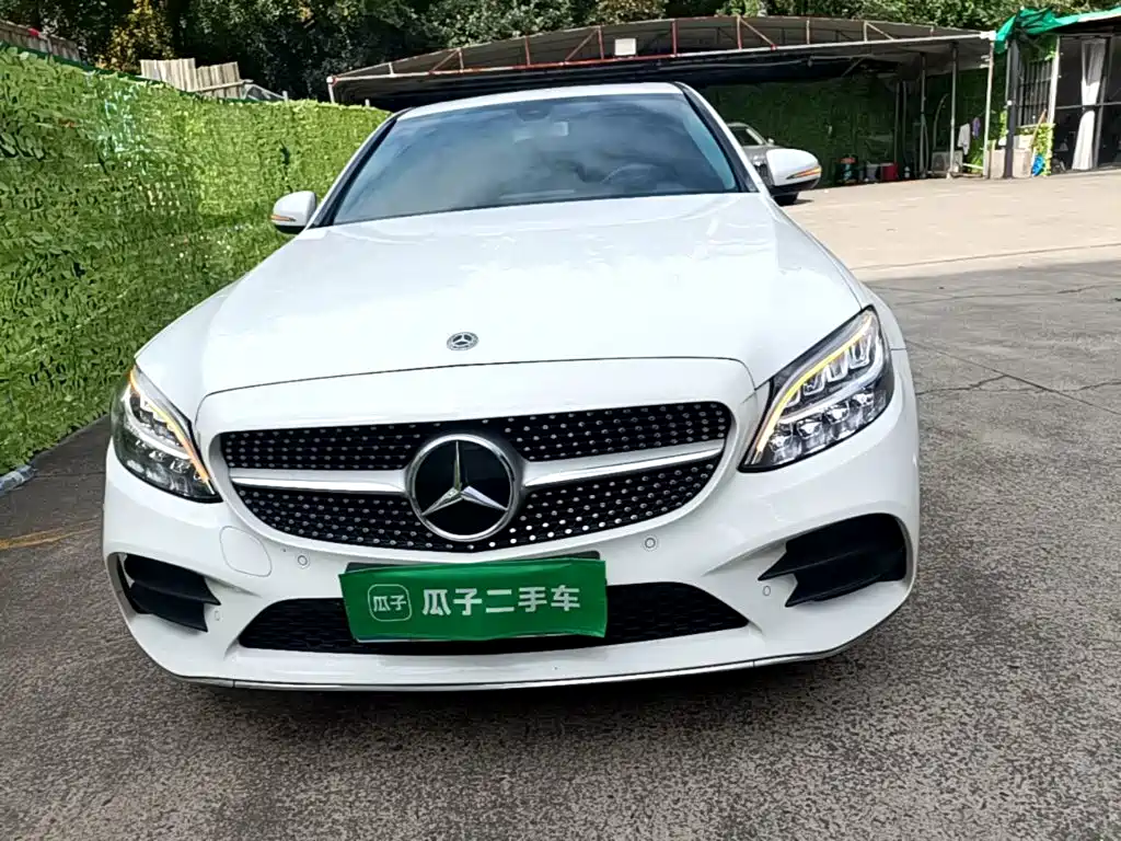 Mercedes-Benz C-Class — миниатюра 3