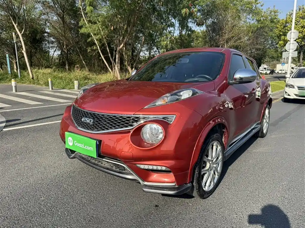 Infiniti ESQ 2018