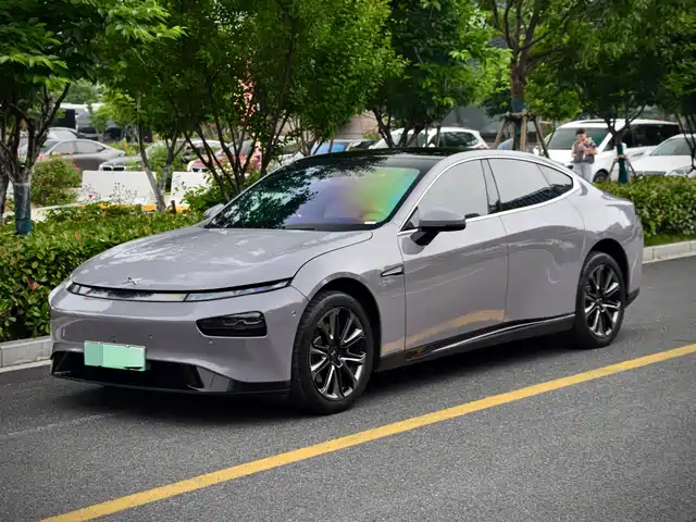 2021 Xpeng P7