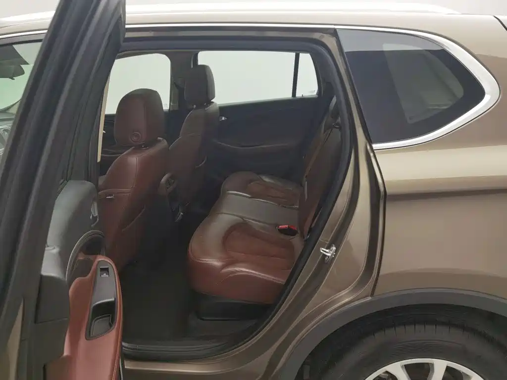 Buick Envision Plus — миниатюра 15