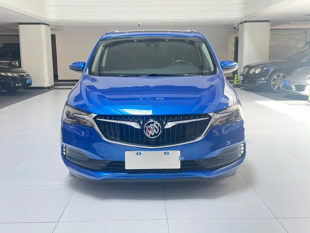 BUICK  GL6