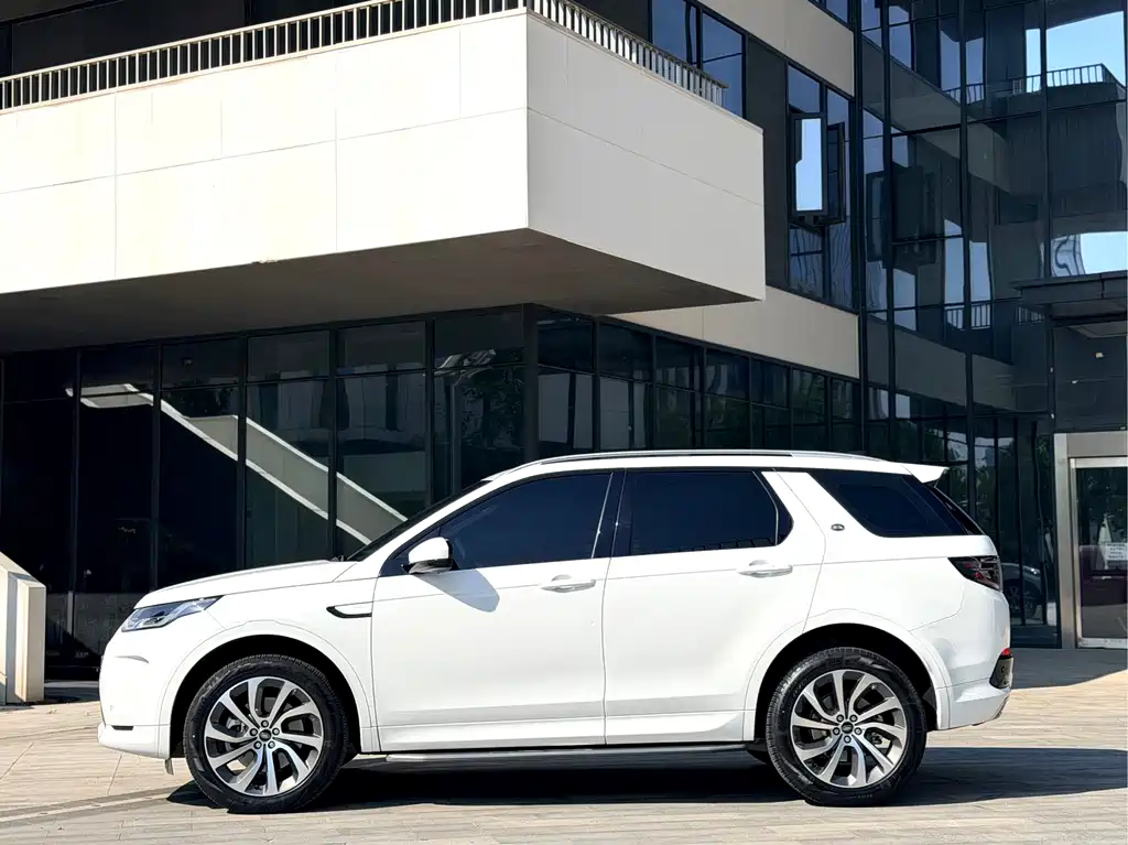 Land Rover Discovery Sport — миниатюра 3