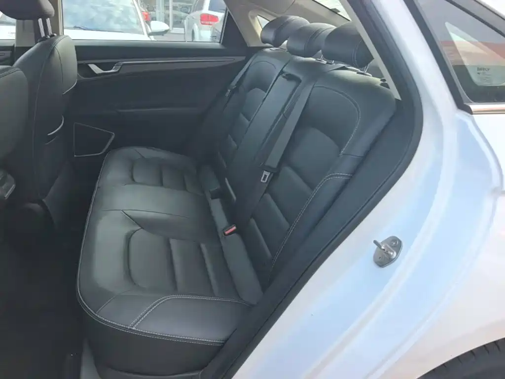 Geely Emgrand GL — миниатюра 17