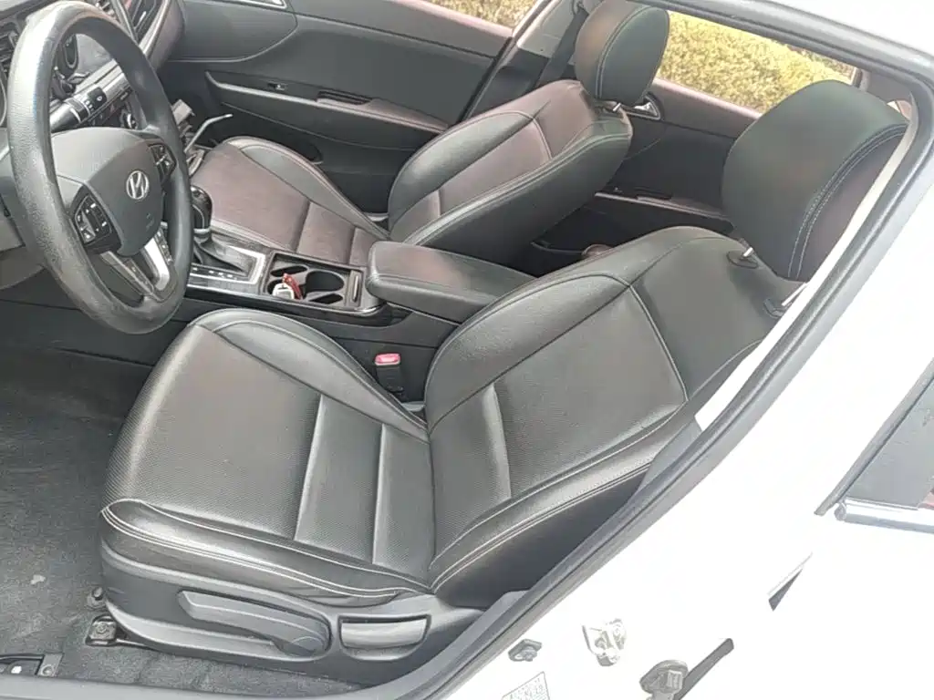 Hyundai Mistra — миниатюра 15