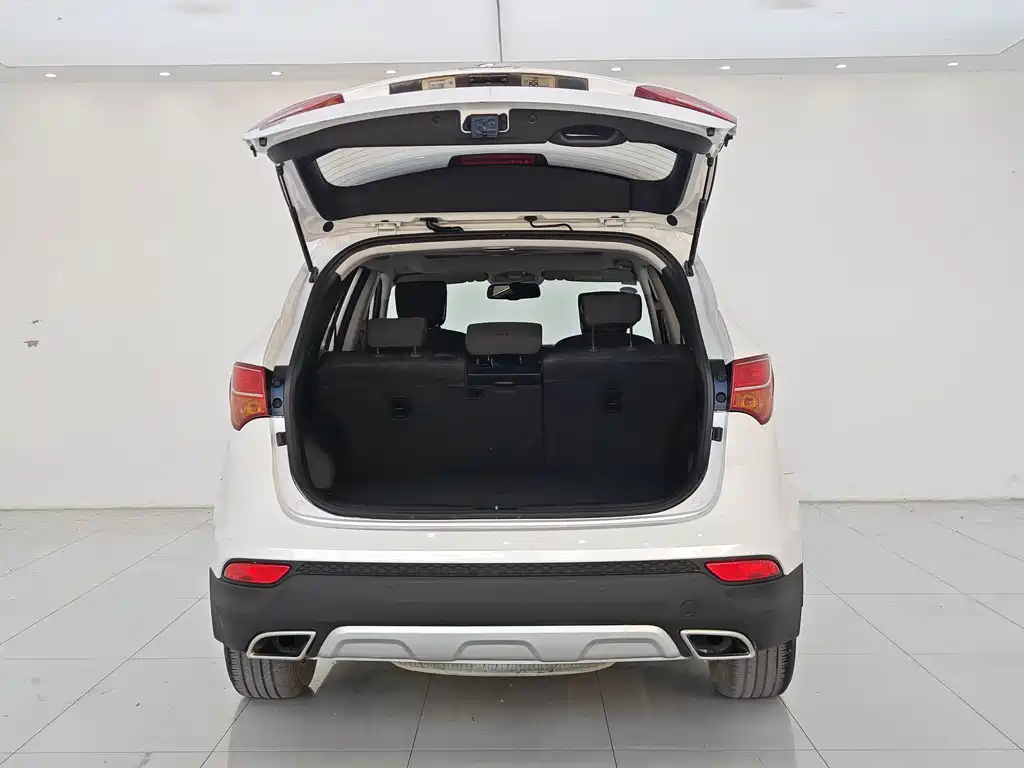 Hyundai Santa Fe — миниатюра 17