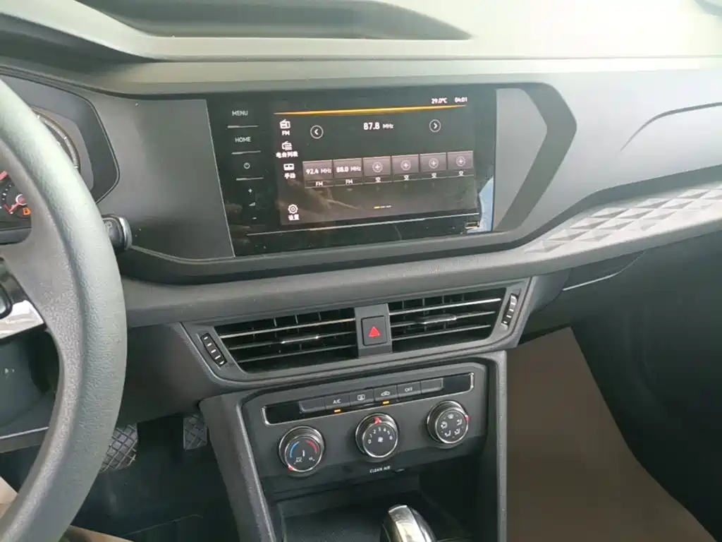 Volkswagen Tharu — миниатюра 13