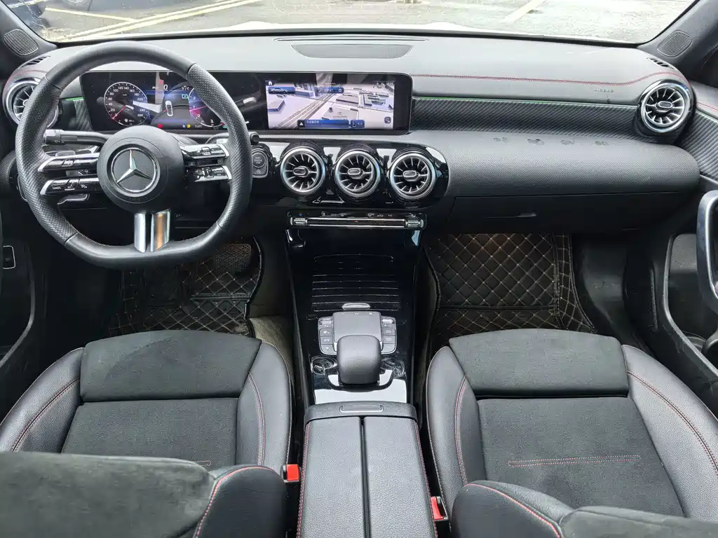 Mercedes-Benz A-Class — миниатюра 14