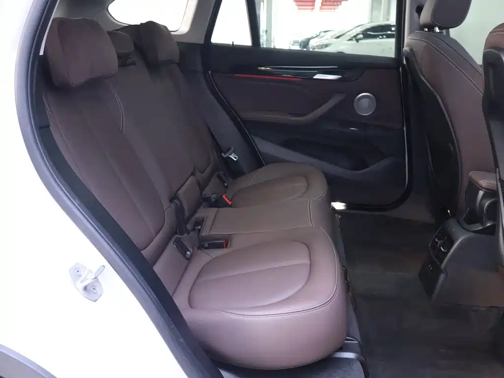 BMW X1 — миниатюра 22