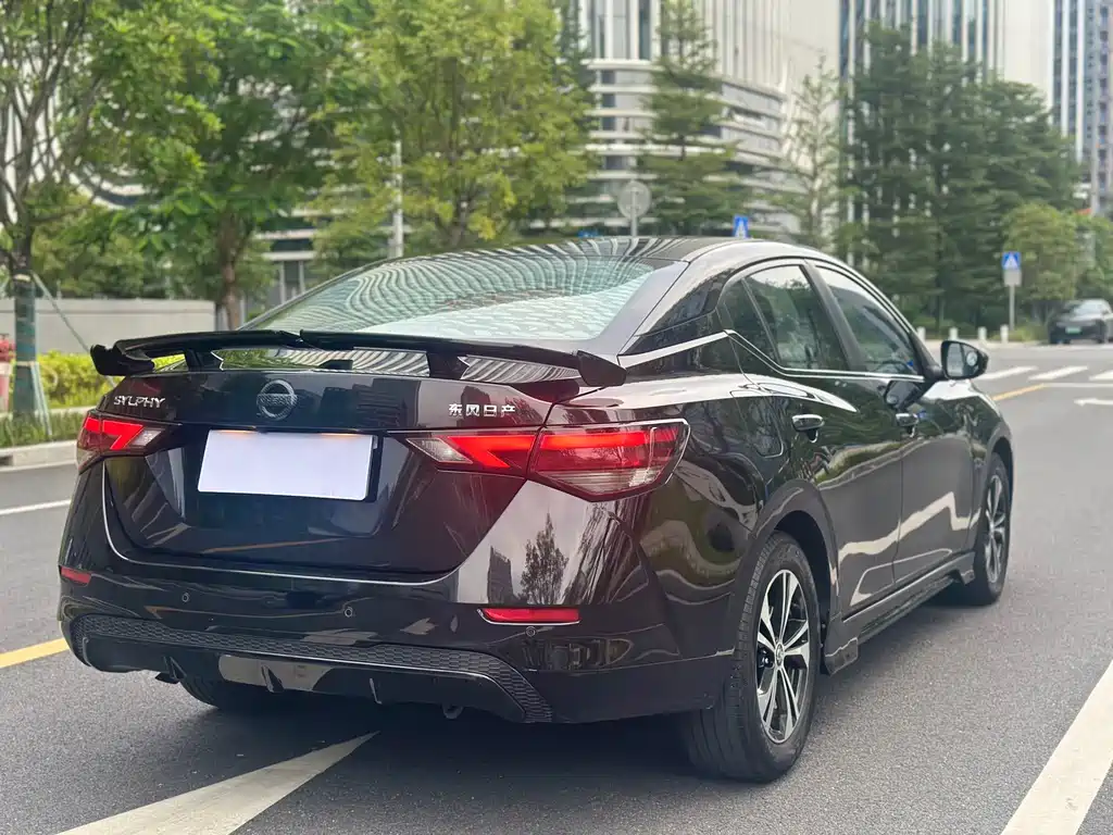 Nissan Sylphy — миниатюра 4