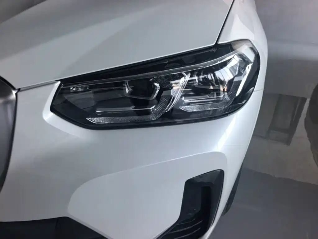 BMW X3 — миниатюра 24