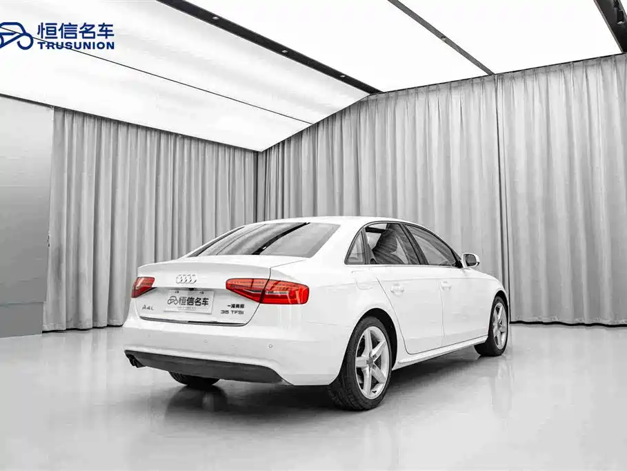 Audi A4L — миниатюра 5