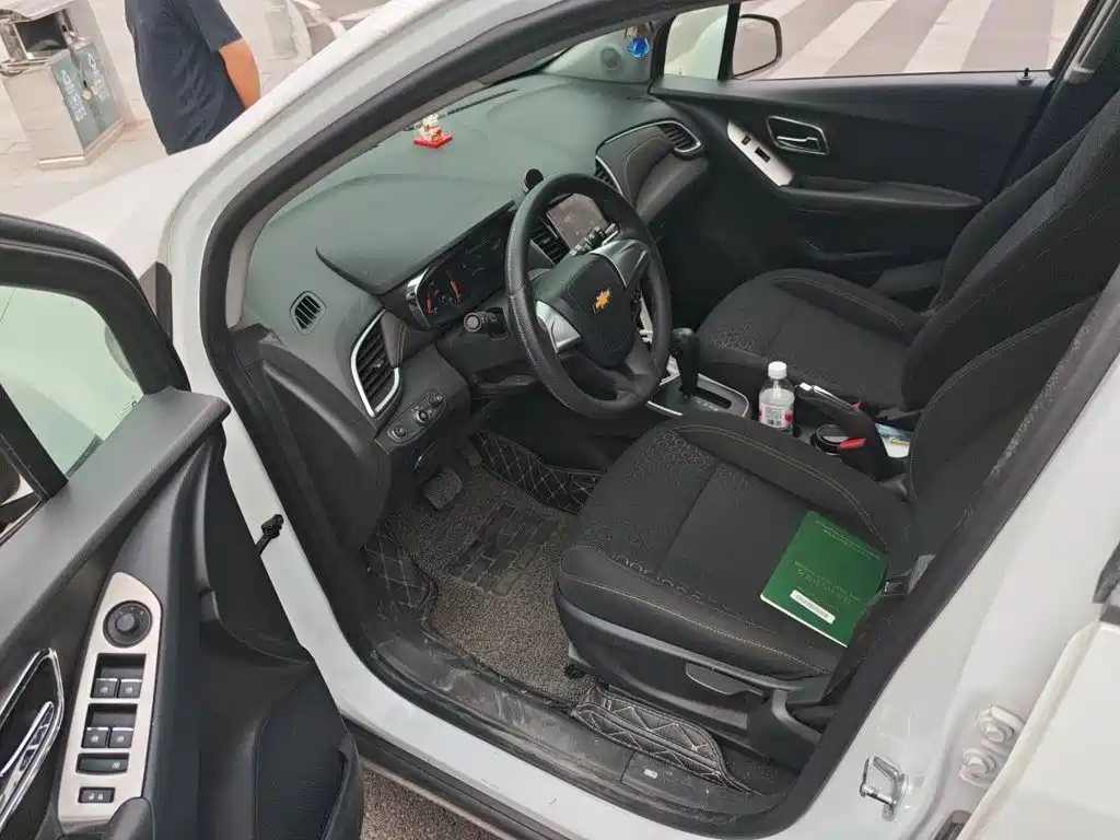 Chevrolet Trax — миниатюра 17