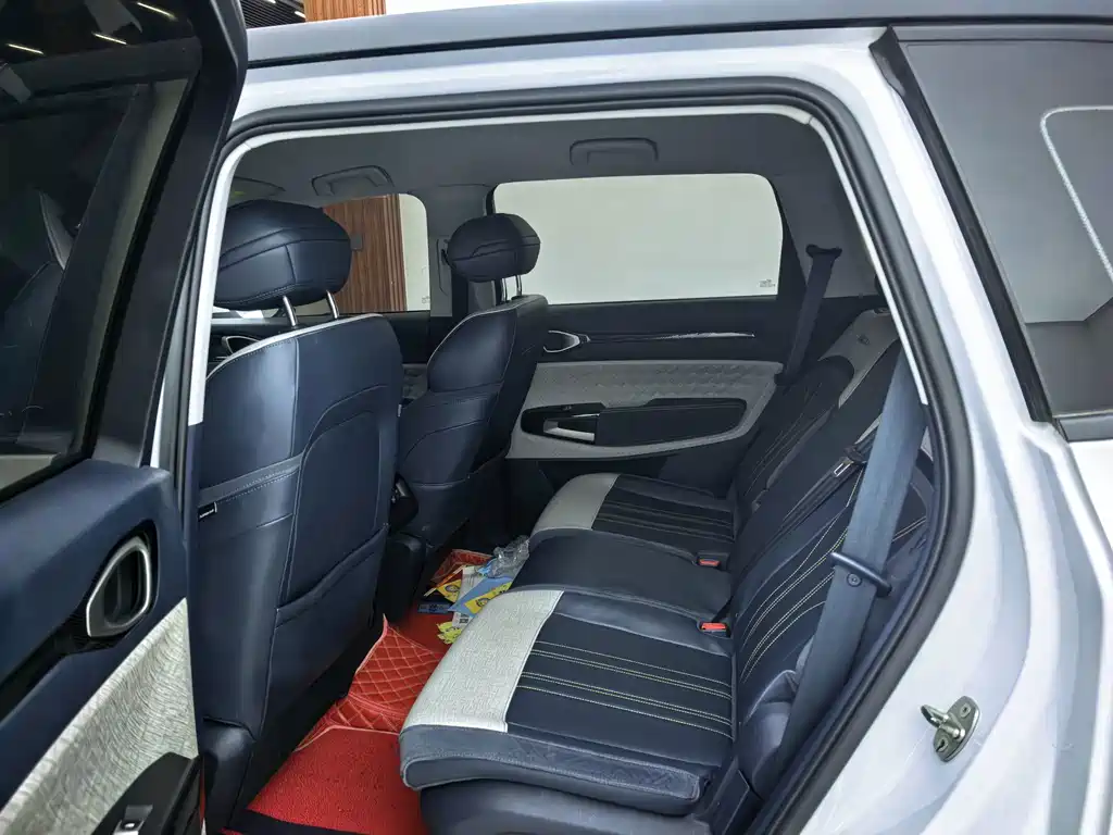 Baojun RM-5 — миниатюра 5