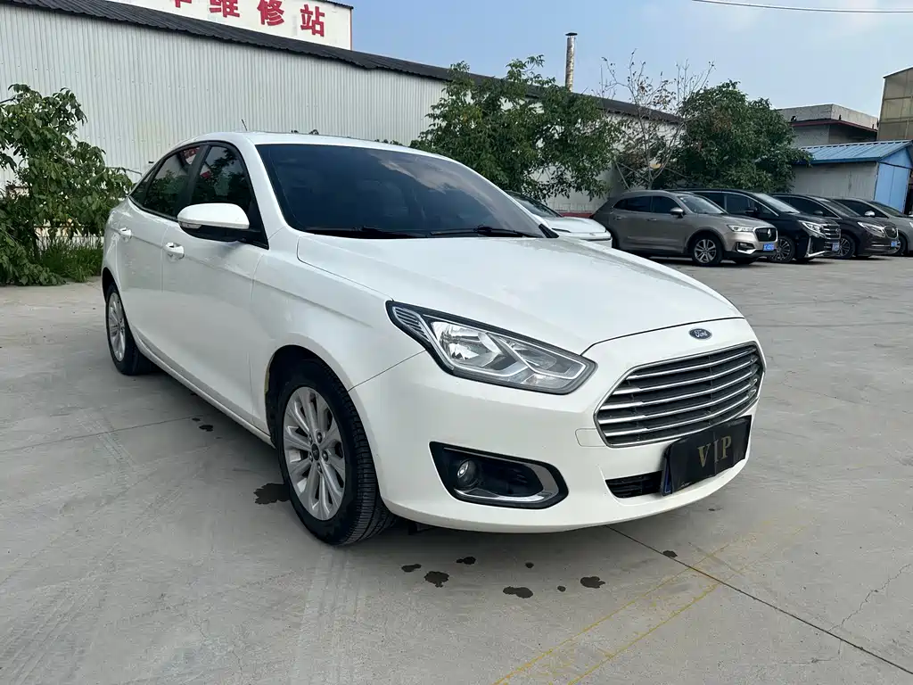 Ford Escort — миниатюра 3