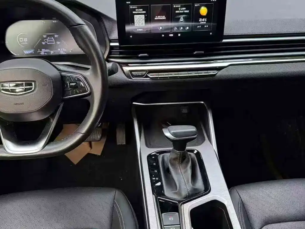 Geely Emgrand L — миниатюра 5