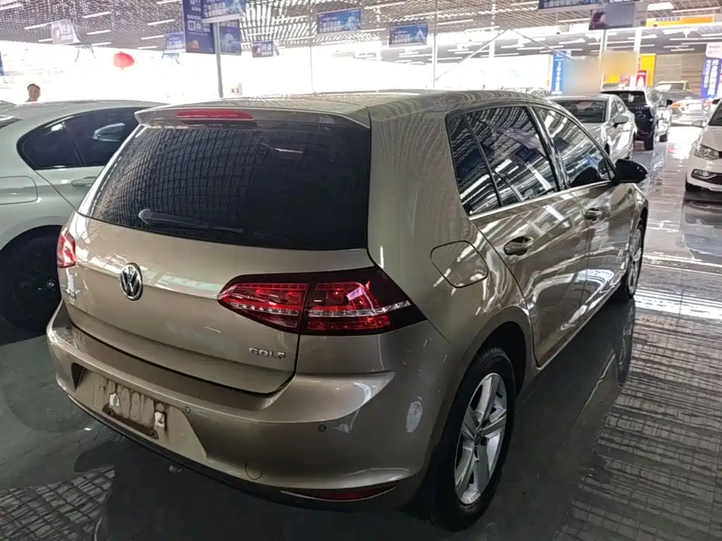 Volkswagen Golf — миниатюра 7